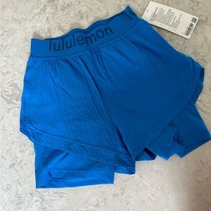 lululemon logo waistband hr train short